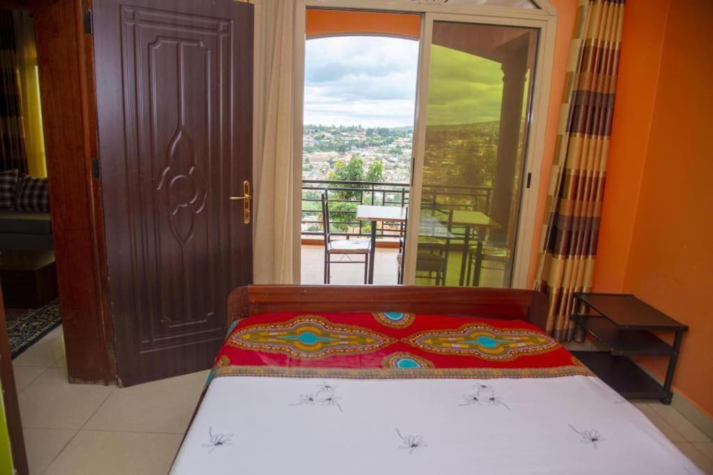 Kigali Beauty Hill View Apartment ภายนอก รูปภาพ