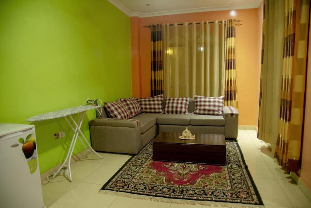 Kigali Beauty Hill View Apartment ภายนอก รูปภาพ